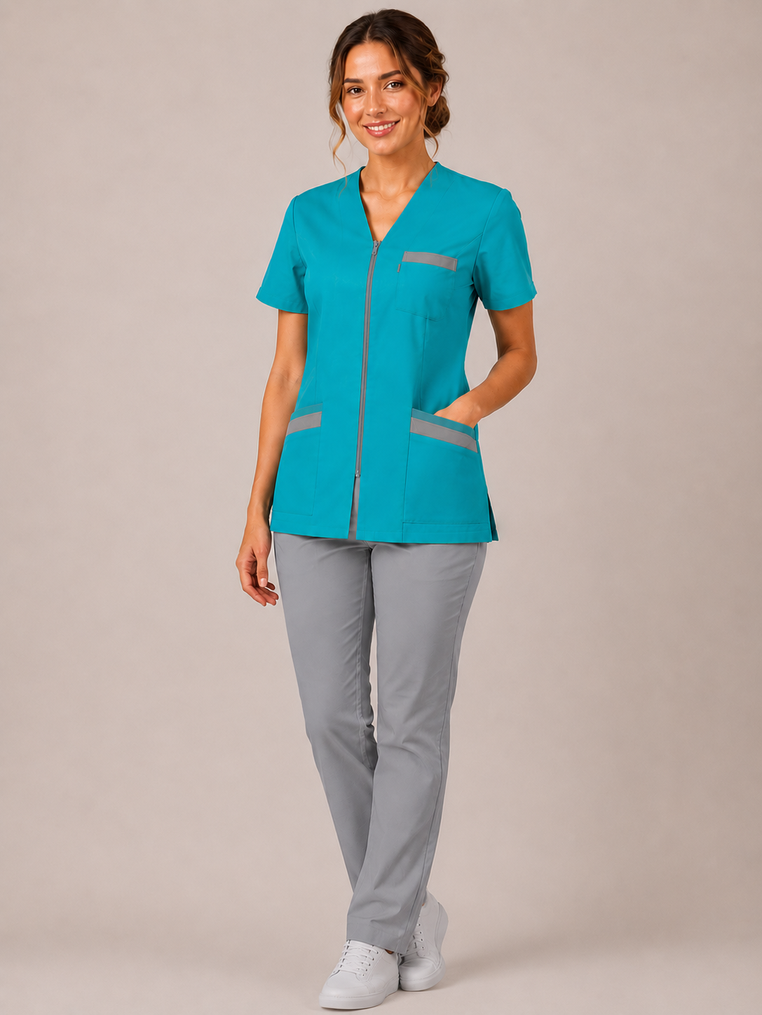 Blouse Médicale Femme en Couleurs à Fermeture Zippée – 100% Coton – Coupe Ajustée – Longueur 70-73 cm