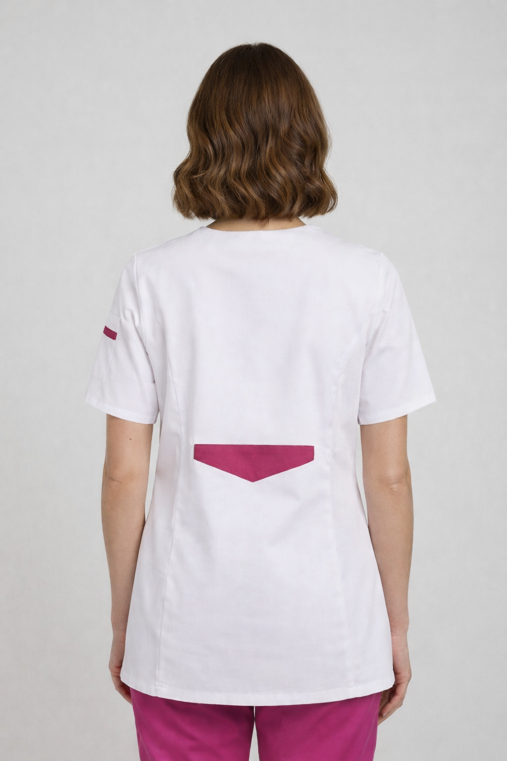 Blouse médicale femme blanche parement couleur et boutons pression