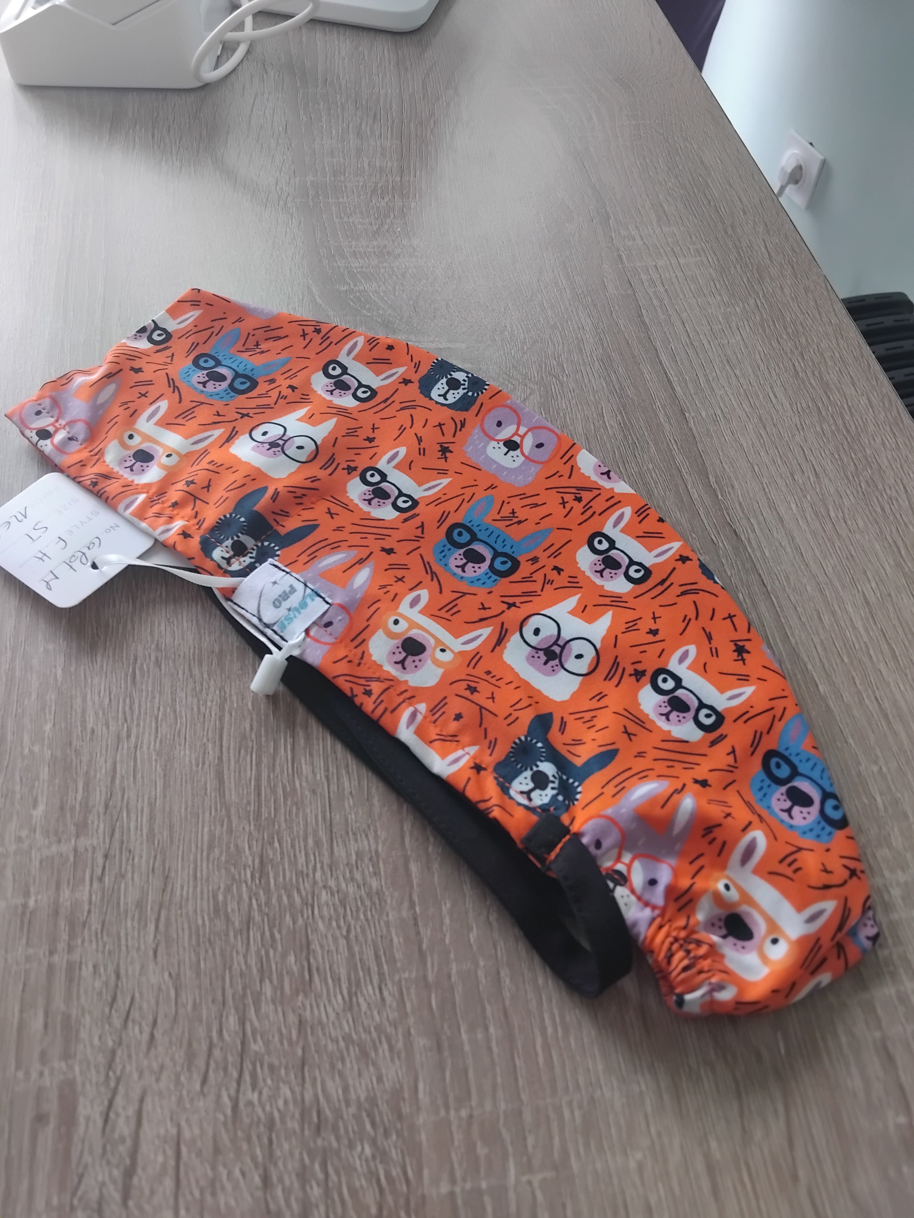 Patterned and coloured unisex surgical cap – standard size