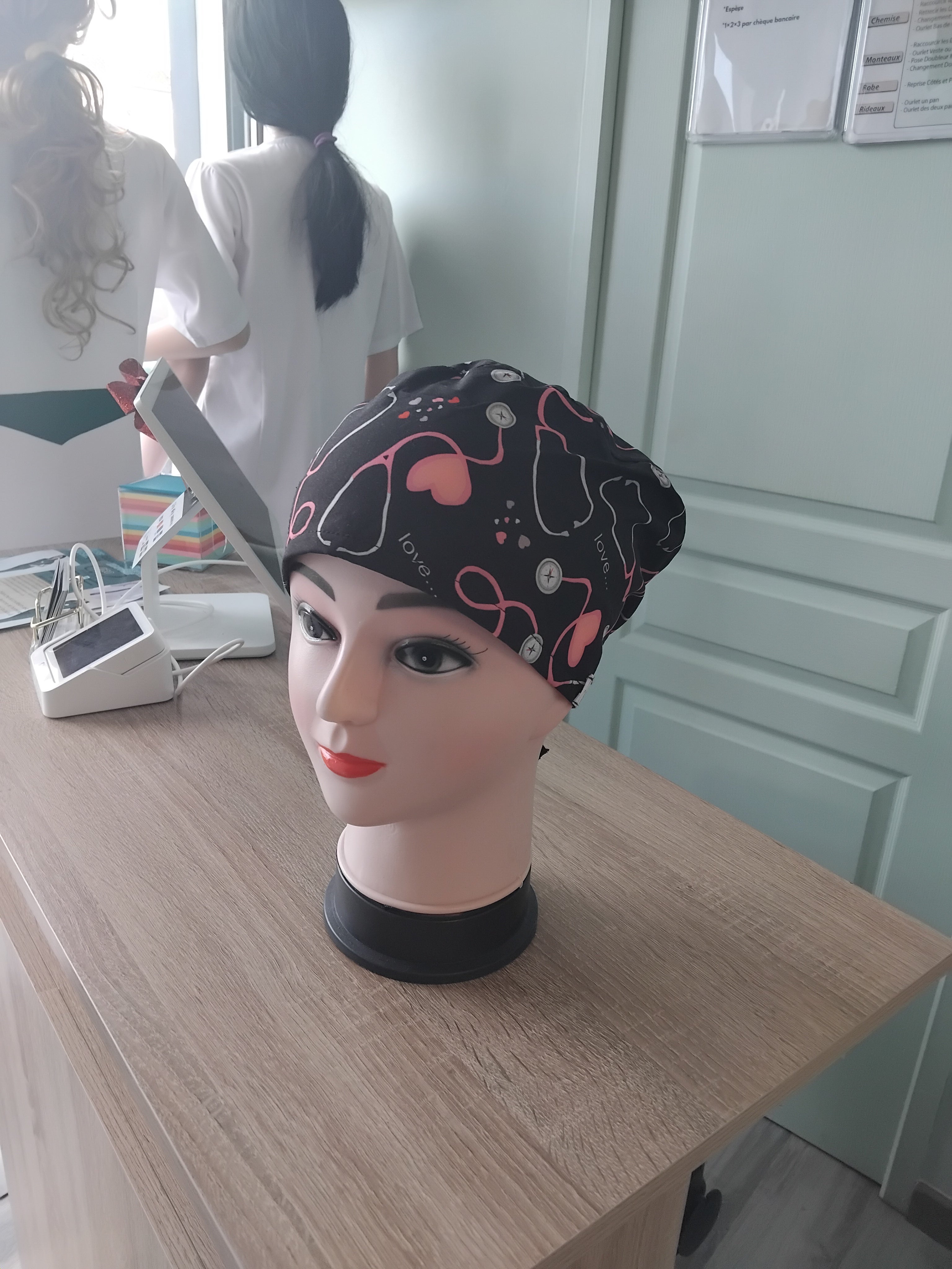 Patterned and coloured unisex surgical cap – standard size